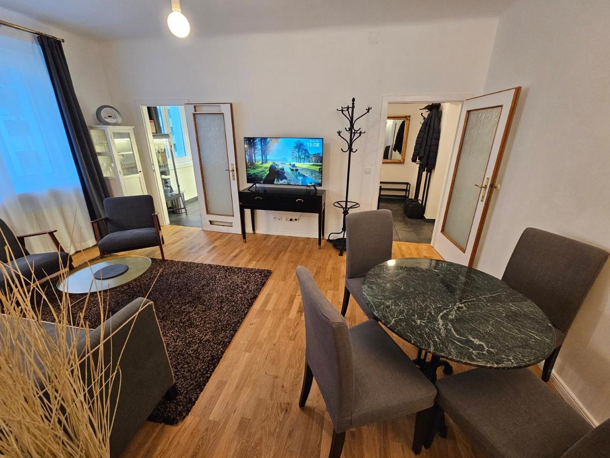 Yuki'S Place - Central Design Apartment - Vienna Trade Fair - Wu Campus - Downtown - Subway Exteriör bild